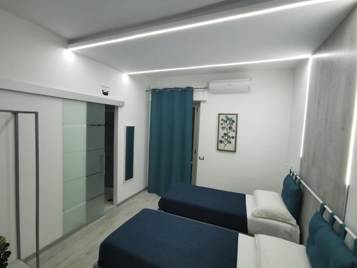 Dame Crotone Bed & Breakfast ภายนอก รูปภาพ